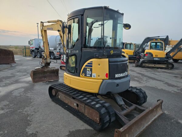 KOMATSU PC50